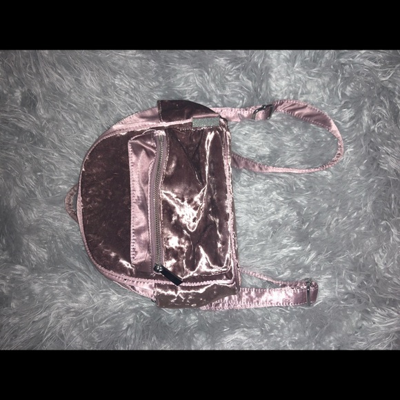 Bag - Picture 2 of 3